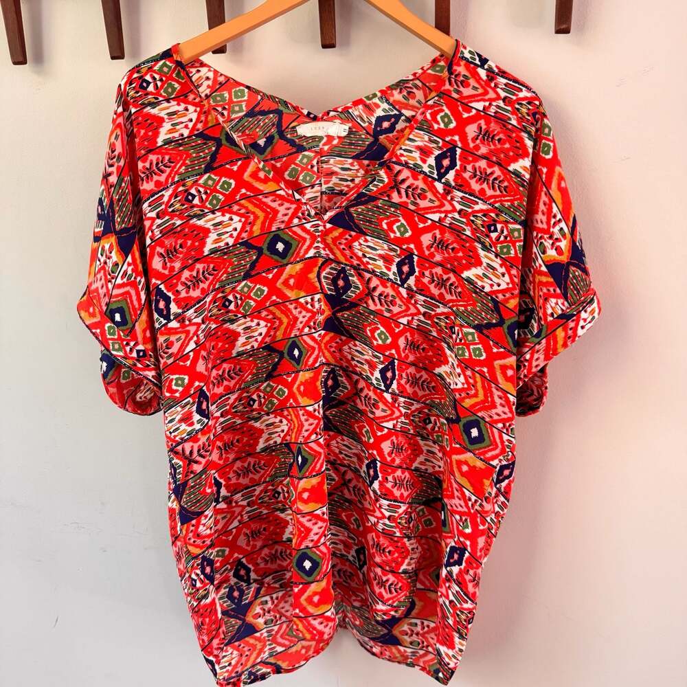 Lush Women's coral Tribal Print V-Neck Short Sleeve Cuffed Blouse Size L